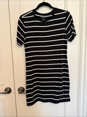BCBG T shirt Dress